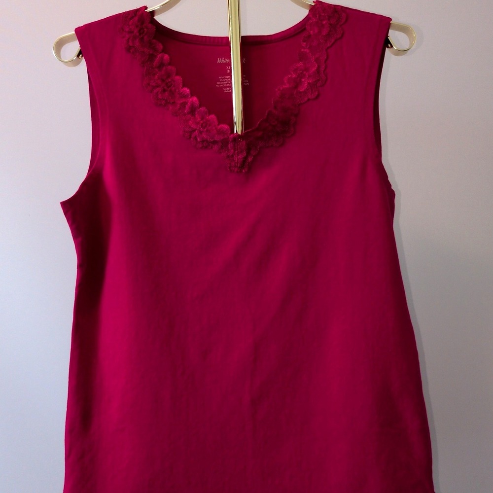 White Stag Sleeveless Tank Top Women XL Berry Pink Lace Trim V-Neck